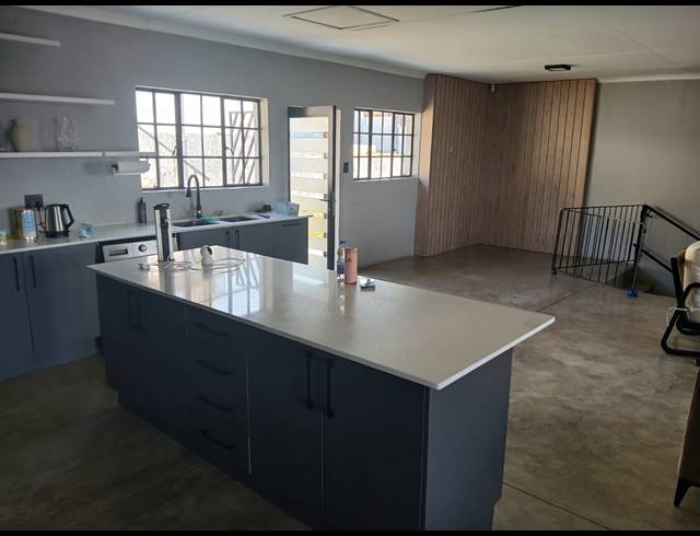 3 BEDROOM HOUSE FOR SALE IN CASHAN